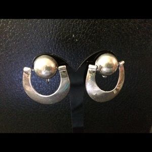 Vintage Mexican Sterling earrings screw back